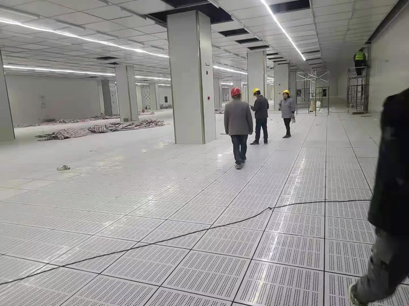 機房施工完成甲方驗收